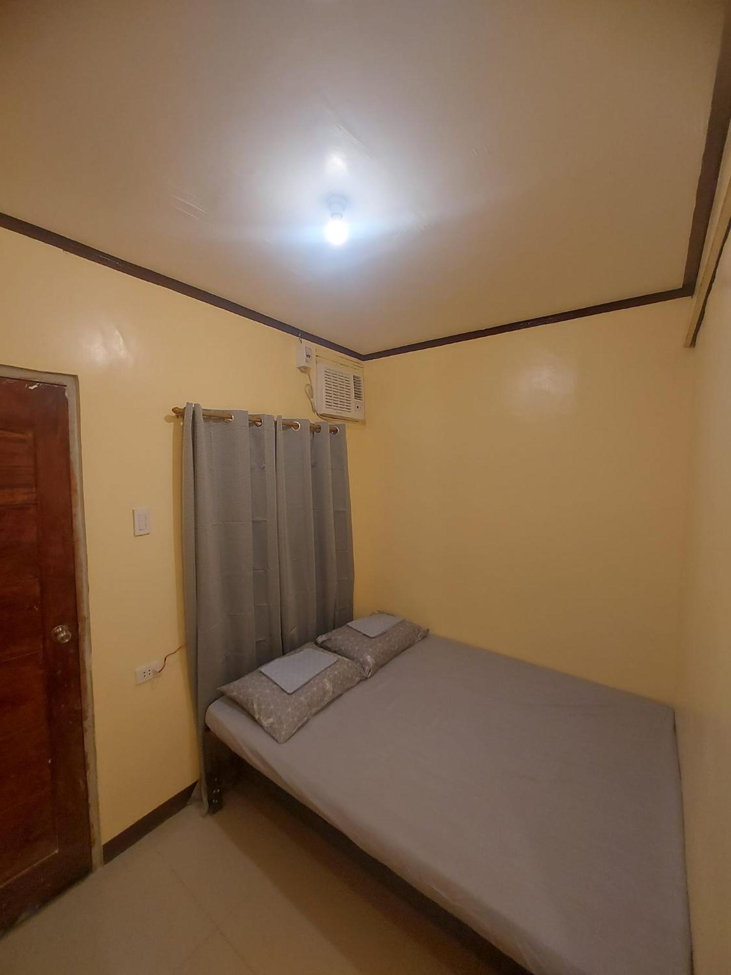 Cheri Backpackers Hostel Moalboal Exterior foto